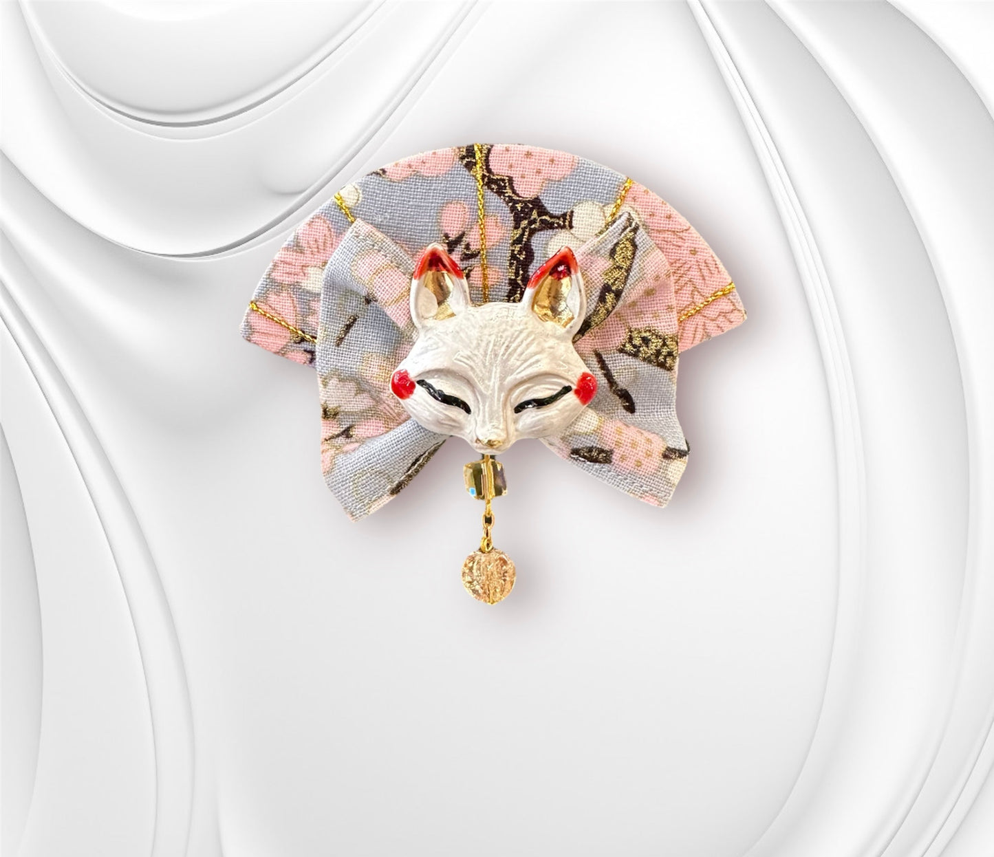 Fan Fox Mask Hair Clip (Grey Sakura Fabric)